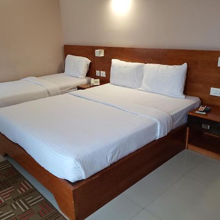 Devanganam Residency Hotel Guruvāyūr Eksteriør billede